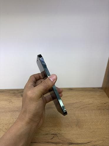 айфан 6: IPhone 12 Pro, Pacific Blue, Кабель — 3
