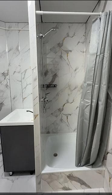 Бөлмөлөр: Сдам комнату с двумя односпальными кроватями и собственной душевой — 3