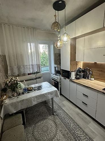 105: 3 комнаты, 72 м², 105 серия, 4 этаж — 8