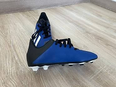 одежда для футбола: Футбольные бутсы adidas оригинал По нашим меркам 32-34 с Америки — 3