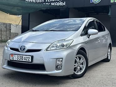 Транспорт: Toyota Prius: 2012 г., Вариатор, Гибрид, Хэтчбэк — 1