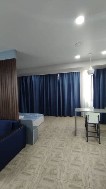 или меняю с доплатой мне: 1 комната, Душевая кабина, Постельное белье, Кондиционер — 4