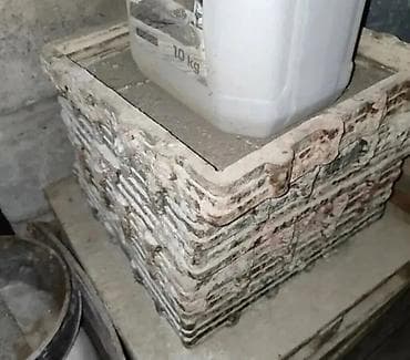 Лакокрасочные материалы: Маленькие паллеты/поддоны 45см /45см. 17 штук осталось. Токмок. Так — 2