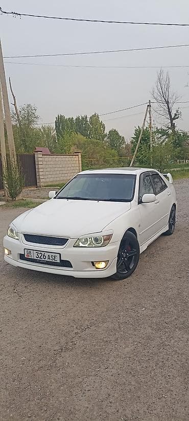 Lexus IS: 2003 г., 2 л, Автомат, Бензин, Седан