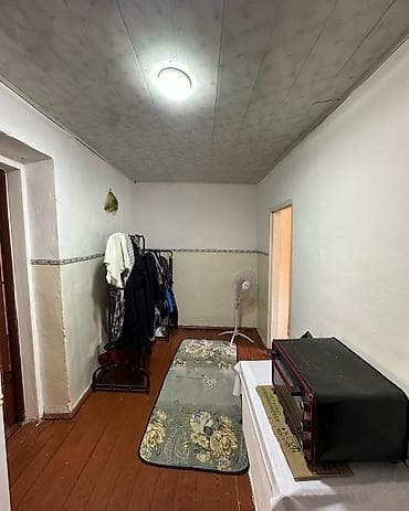 Үйлөр: ✨ Продаётся дом барачного типа в с. Сокулук район церкви ✨ 🏡 — 8