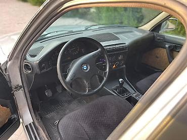 neta x: BMW 5 series: 1992 г., 2 л, Механика, Седан — 5