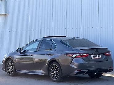 акумулятор 75: Toyota Camry: 2021 г., 2.5 л, Вариатор, Бензин, Седан — 4