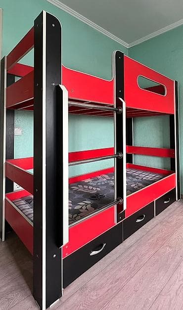 Двухъярусные детские кровати: Двухъярусная детская кровать, ЛДСП, цвет - Красный — 2