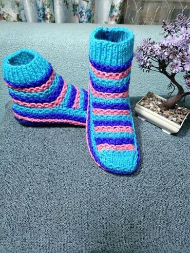 курсы технолога швейного производства в бишкеке: Вязаные тапочки -носочки 🩷💜💜💜💜 — 8