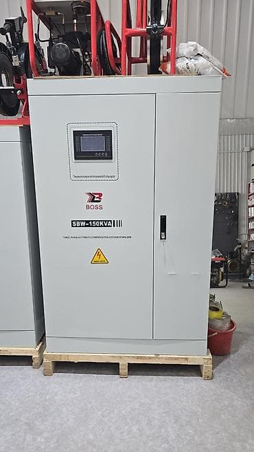 Стабилизатор напряжения, Трехфазные