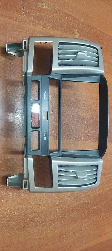 leksus: Дефлектор воздуховода Toyota 2005 г., Б/у, Оригинал, Япония — 1