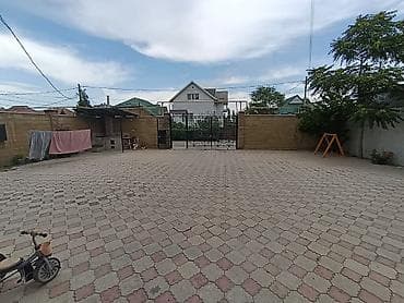 Батирлер: 🏡 Продаётся уютная 1-комнатная квартира в Кара-Жыгаче 📍 Жилмассив — 9