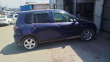 багаж на демио: Mazda Demio: 2003 г., Хэтчбэк — 4