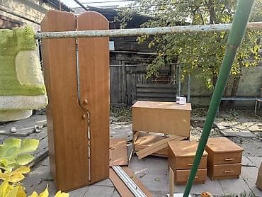 Спальный гарнитур, Б/у, Шкаф, ДСП, цвет - Коричневый