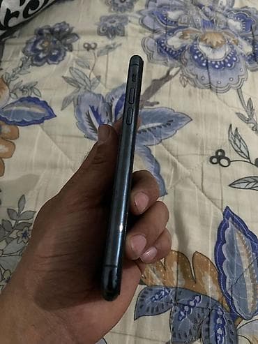 macbook 5 2: IPhone 11 Pro, Matte Midnight Green — 4