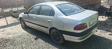 Транспорт: Toyota Avensis: 1999 г., 1.6 л, Механика, Седан — 3