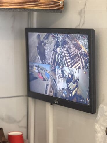 продаю в связи с переездом: Продаю кофейную Переносной с мебелью Теплый пол, видео наблюдение — 6