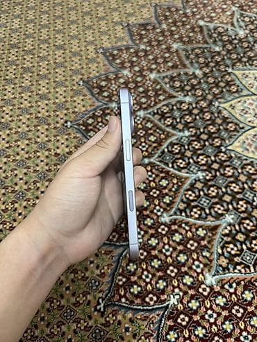 корпус айфон 17: IPhone 17, 256 ГБ, 100 % — 3