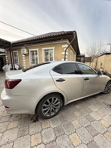 bmw 2: Lexus IS: 2008 г., 2.5 л, Автомат, Бензин, Седан — 5