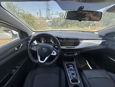 baic ec3: Changan Eado Plus: 2022 г., Седан — 5