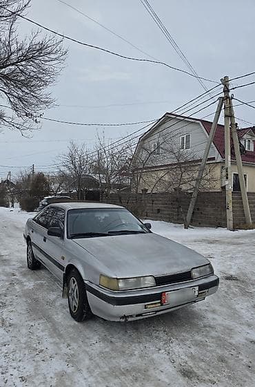 марх 2: Mazda 626: 1989 г., Механика, Бензин, Седан — 3
