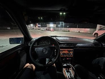 воск для авто: Mercedes-Benz E-Class: 1994 г., 2.8 л, Автомат, Бензин, Седан — 6