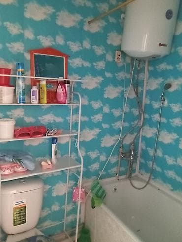 1 ком квартира: 2 комнаты, 52 м², Старый ремонт — 4