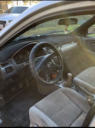 бартер авто: Mazda 626: 1998 г., 2 л, Механика, Газ, Седан — 7