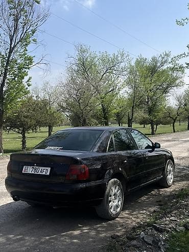 bmw m5 e60: Audi A4: 1995 г., 1.6 л, Ручные, Бензин, Седан — 4