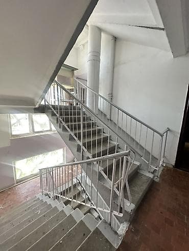 квартира 77 серия: 2 комнаты, 52 м², 105 серия, 7 этаж, Старый ремонт — 2