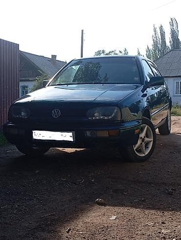 Volkswagen Golf: 1996 г., 1.8 л, Механика, Хэтчбэк — 1