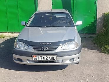 Toyota Avensis: 2002 г., 1.8 л, Ручные, Бензин, Седан