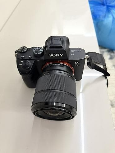 sd карта: Полноформатная беззеркальная камера Sony α7 III с объективом Sony FE — 3