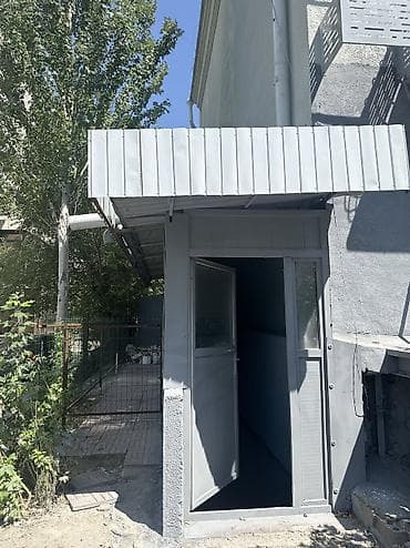 Аренда офисов, 75 м², 1 линия, С отдельным входом