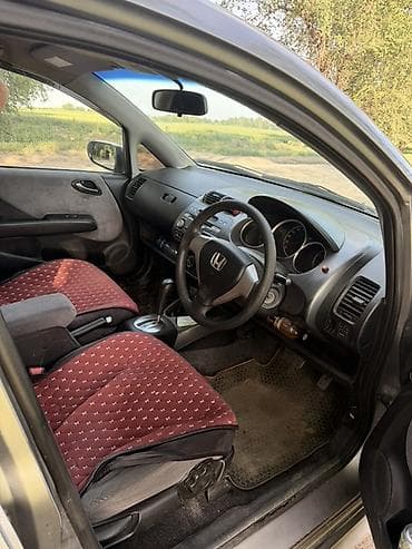 rerode r1: Honda Fit: 2003 г., 1.3 л, Автомат, Бензин, Хэтчбэк — 6