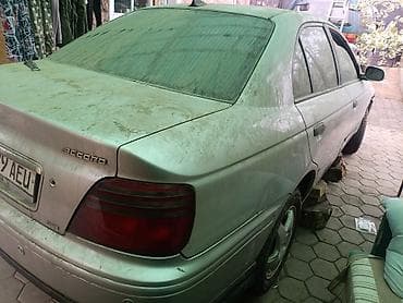 авто печ: Honda Accord: 1998 г., Ручные, Бензин, Седан — 1