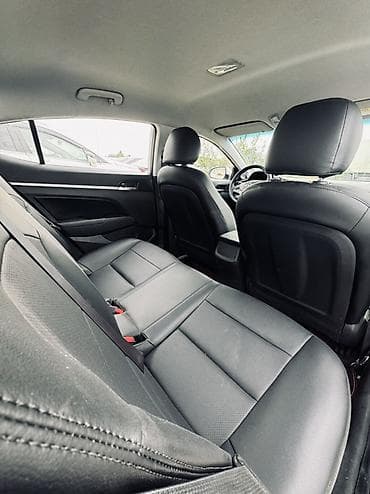 светодиодные лампа: Hyundai Elantra: 2020 г., 1.6 л, Автомат, Гибрид, Седан — 6
