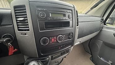 капот мерс ешка: Легкий грузовик, Mercedes-Benz, Стандарт — 5
