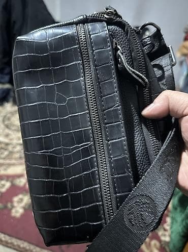 Мырзалардын бут кийими: Все барсетки оригинал кожа
Удобные все компактные, не большие — 7
