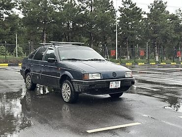 r 9: Volkswagen Passat: 1991 г., 2 л, Механика, Бензин, Седан — 1