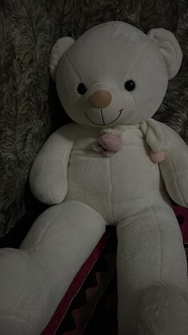 Большой плюшевый медведь - Цвет: молочно-белый - Материал: мягкий
