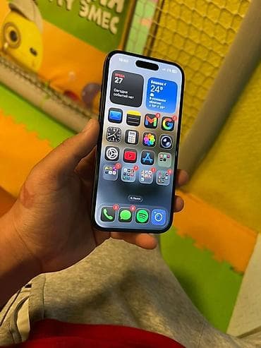айфон дешевле: IPhone 15, Б/у, 128 ГБ, Черный, Чехол, 88 % — 4