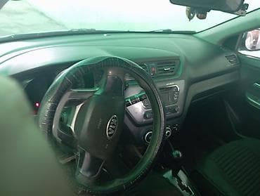 kia rio 2012: Kia Rio: 2013 г., 1.6 л, Автомат, Бензин, Седан — 3
