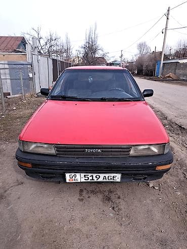 Toyota Corolla: 1987 г., 1.8 л, Механика, Дизель, Хэтчбэк
