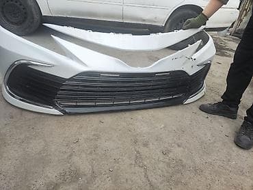 Бампер Toyota