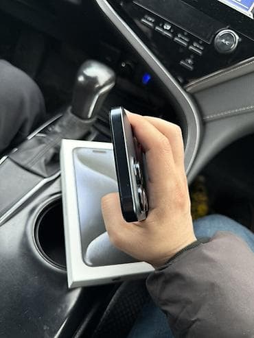 Акылдуу сааттар: IPhone 15 Pro, Black Titanium, Куту — 5