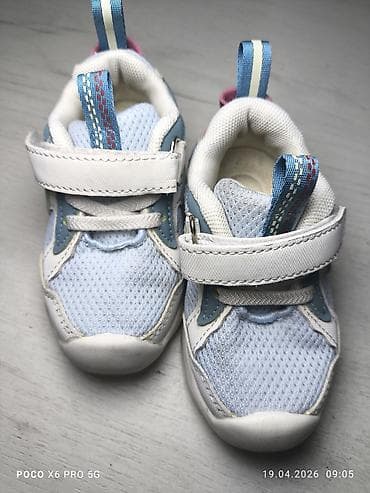 кроссовки 43: Детский кросовка сатылат,размер 21-22 Состояниеси абдан жакшы,корунуп — 9