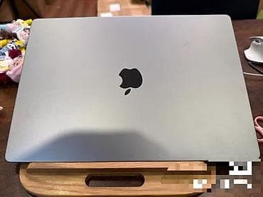 Apple MacBook Pro 16 Ноутбук Apple MacBook Pro с большим 16-дюймовым