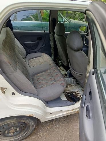 арзан машине: Daewoo Matiz: 2000 г., Кол менен иштөөчү, Хетчбек — 9
