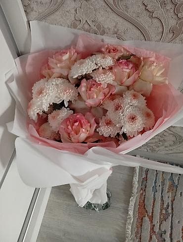 цветы купить: Авторские цветочные композиции и букеты Можем продать по одному букету — 2